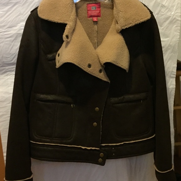 Fur lined jacket - Picture 2 of 7